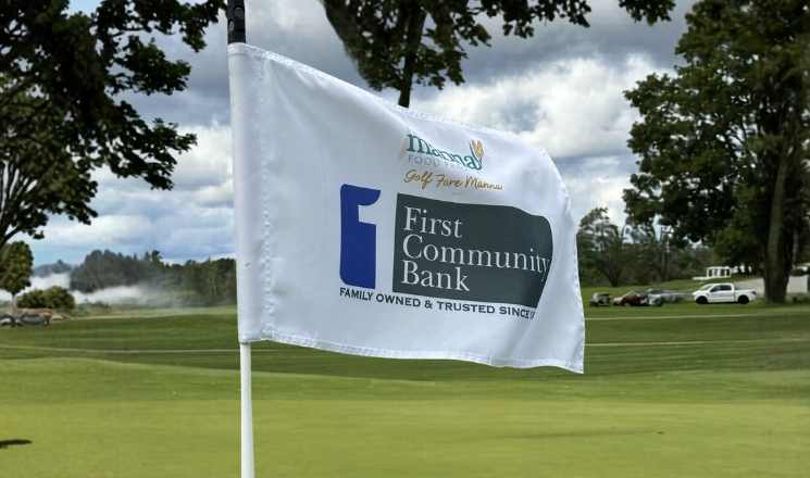sponsorship flag on golf course